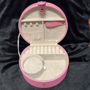 Kameleon Change is Natural, pink Jewlery Case